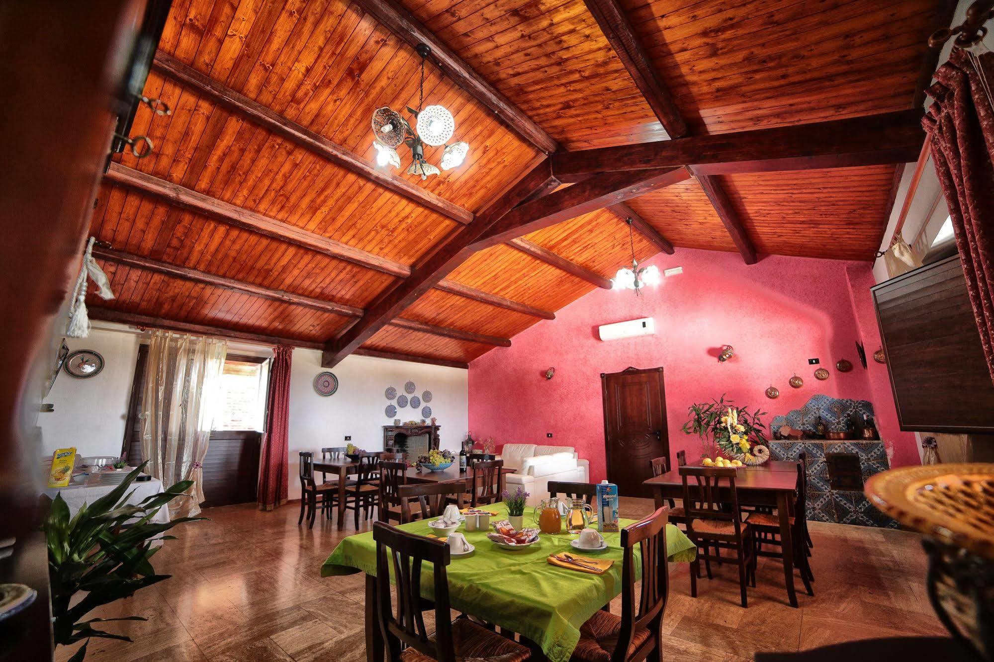 아그리젠토 Il Mirto E La Rosa B&B 외부 사진